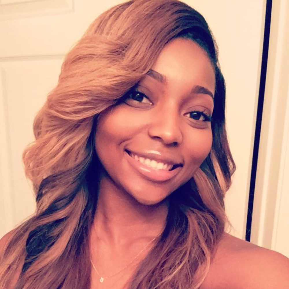 Meet your Posher, Damaris